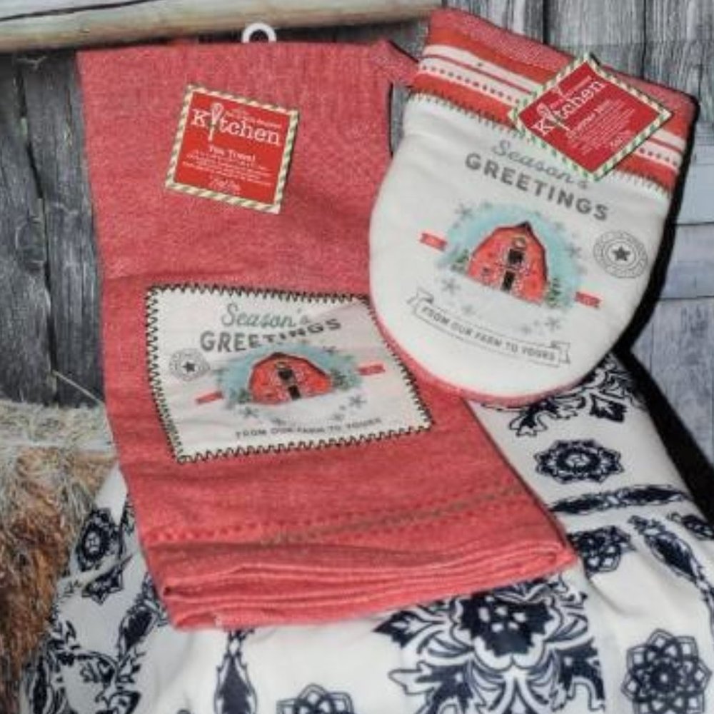Season's Greetings Dish Tea Towel Grabber Mitt Pot Holder Christmas Holiday Set